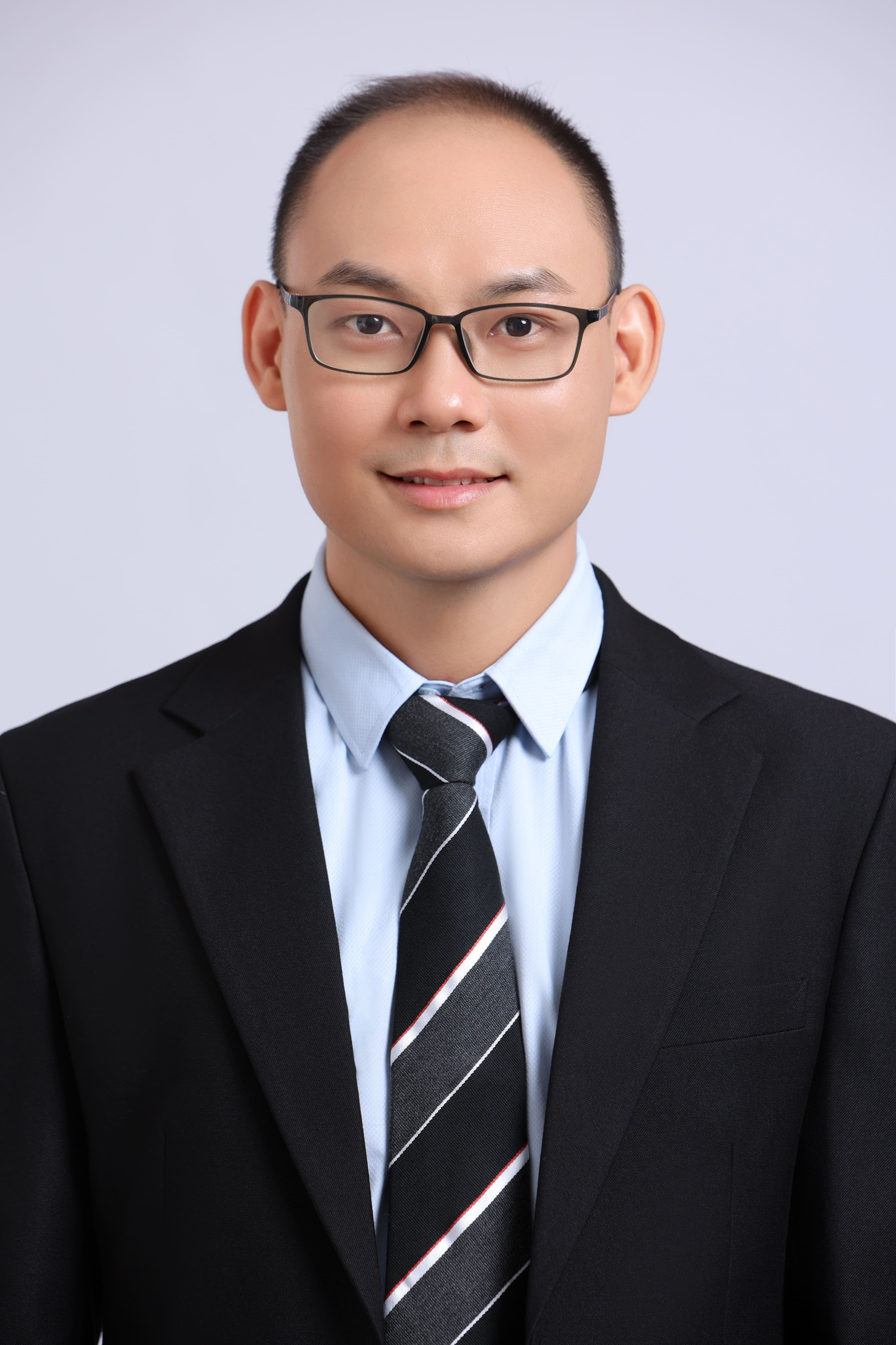 Chân dung TS.BS Nguyễn Đăng Kiên